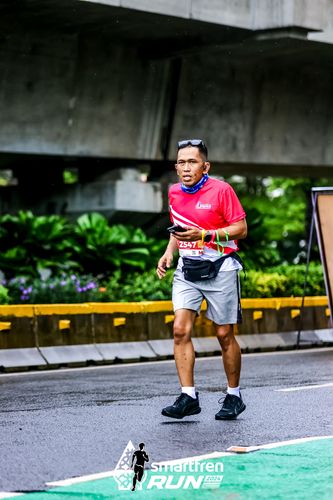 Race photo from Smartfren Run 2024