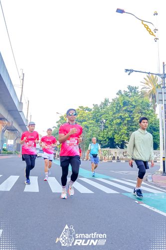 Race photo from Smartfren Run 2025 