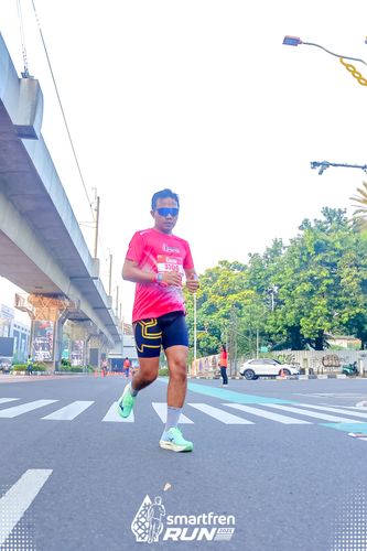 Race photo from Smartfren Run 2025 