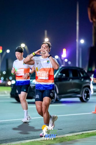 Race photo from PIK NITE RUN 2025