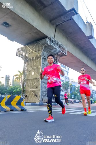 Race photo from Smartfren Run 2025 