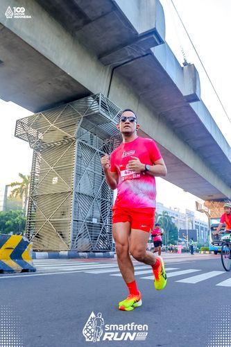 Race photo from Smartfren Run 2025 