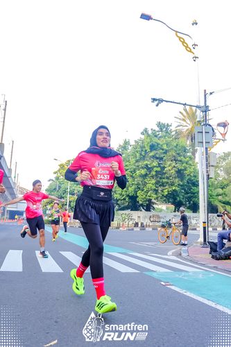 Race photo from Smartfren Run 2025 