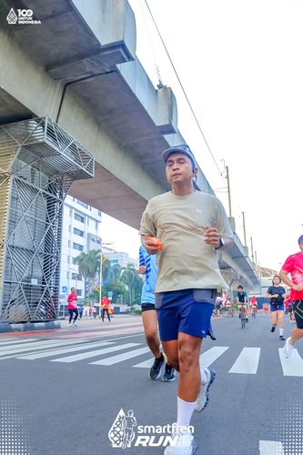 Race photo from Smartfren Run 2025 