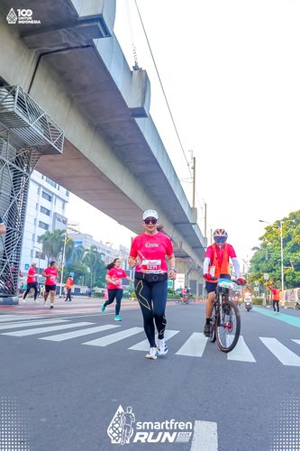 Race photo from Smartfren Run 2025 