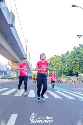 Race photo from Smartfren Run 2025 