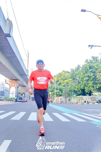 Race photo from Smartfren Run 2025 