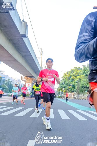 Race photo from Smartfren Run 2025 
