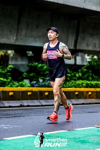 Race photo from Smartfren Run 2024