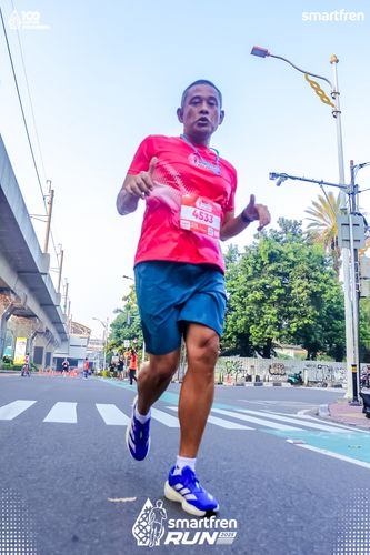 Race photo from Smartfren Run 2025 