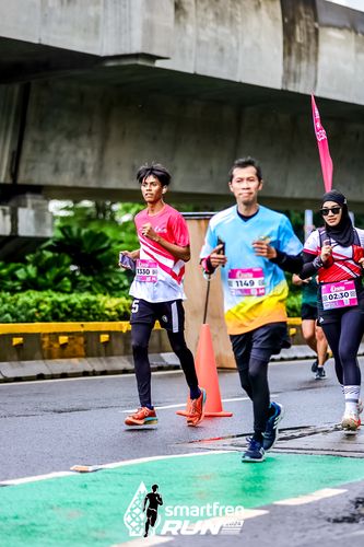 Race photo from Smartfren Run 2024