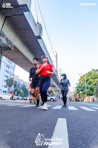 Race photo from Smartfren Run 2025 