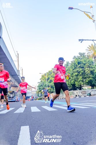 Race photo from Smartfren Run 2025 