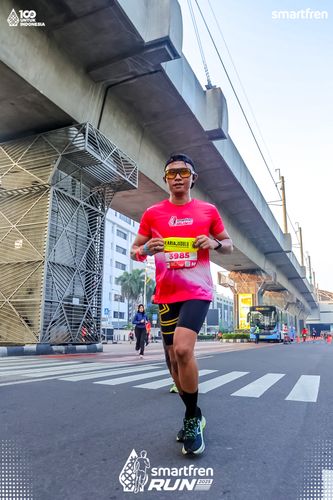 Race photo from Smartfren Run 2025 