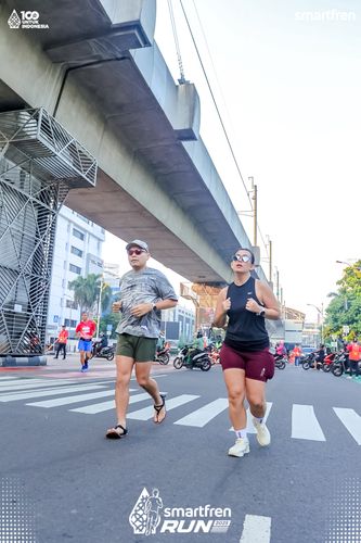 Race photo from Smartfren Run 2025 