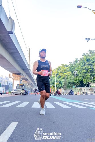 Race photo from Smartfren Run 2025 