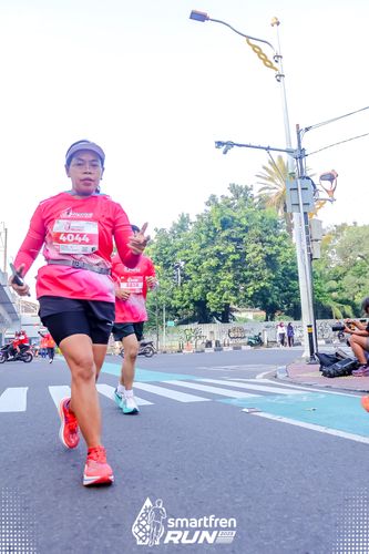 Race photo from Smartfren Run 2025 