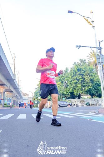 Race photo from Smartfren Run 2025 