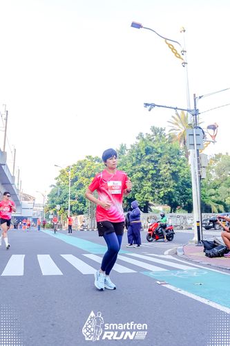 Race photo from Smartfren Run 2025 