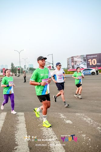 Race photo from BAF LIONS RUN 2024