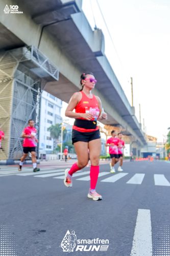 Race photo from Smartfren Run 2025 