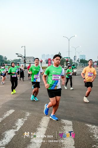 Race photo from BAF LIONS RUN 2024