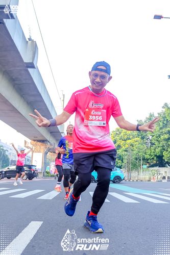 Race photo from Smartfren Run 2025 