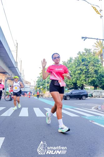 Race photo from Smartfren Run 2025 
