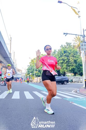 Race photo from Smartfren Run 2025 