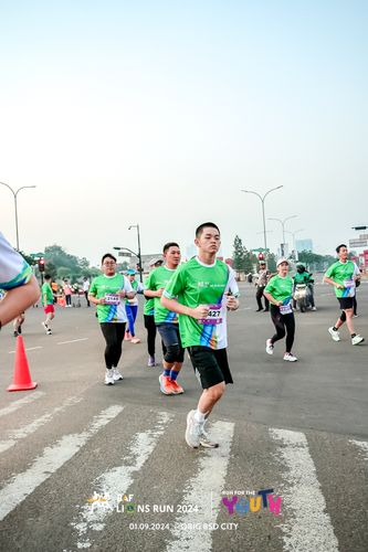Race photo from BAF LIONS RUN 2024