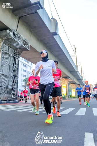 Race photo from Smartfren Run 2025 