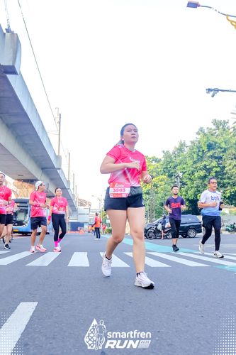 Race photo from Smartfren Run 2025 