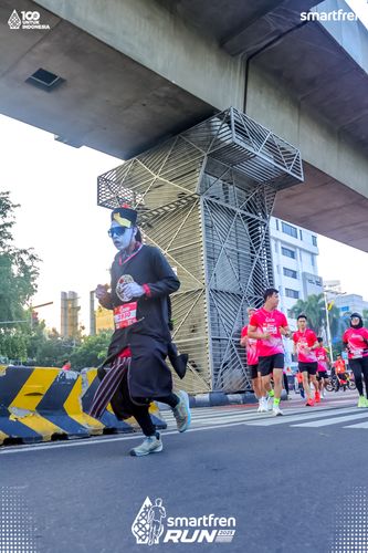 Race photo from Smartfren Run 2025 