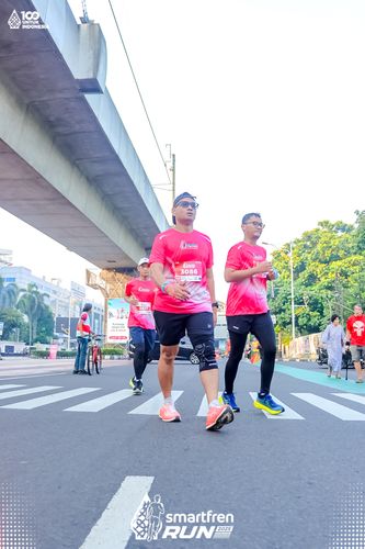 Race photo from Smartfren Run 2025 