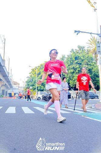 Race photo from Smartfren Run 2025 