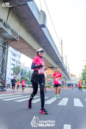 Race photo from Smartfren Run 2025 