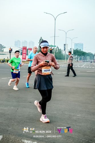 Race photo from BAF LIONS RUN 2024