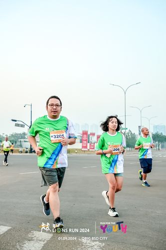Race photo from BAF LIONS RUN 2024