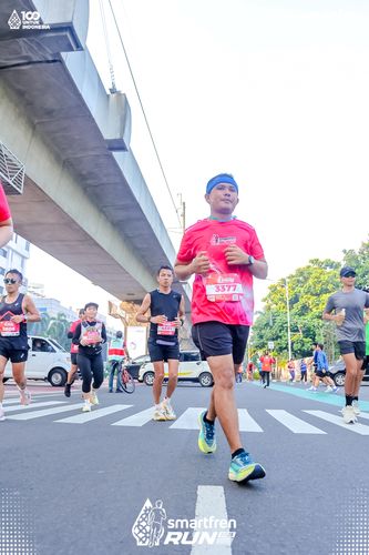 Race photo from Smartfren Run 2025 
