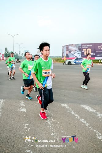 Race photo from BAF LIONS RUN 2024