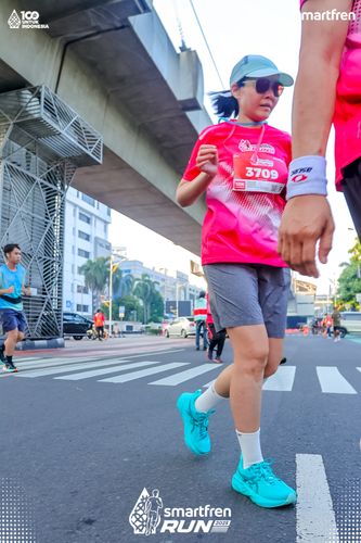 Race photo from Smartfren Run 2025 