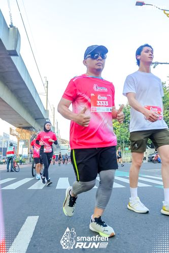 Race photo from Smartfren Run 2025 