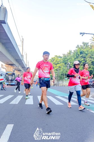 Race photo from Smartfren Run 2025 