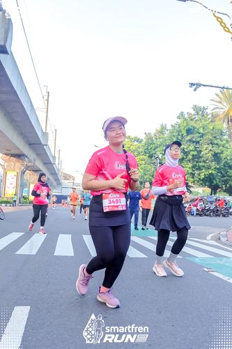 Race photo from Smartfren Run 2025 