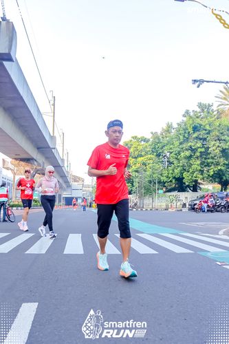 Race photo from Smartfren Run 2025 