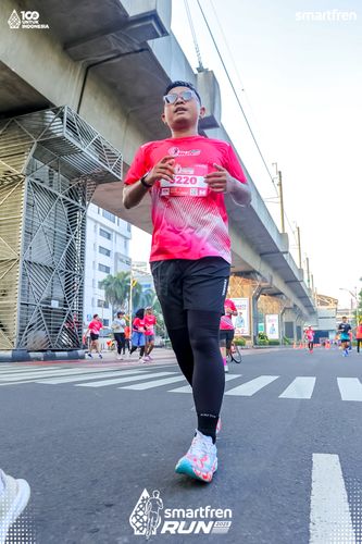 Race photo from Smartfren Run 2025 