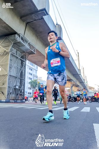 Race photo from Smartfren Run 2025 