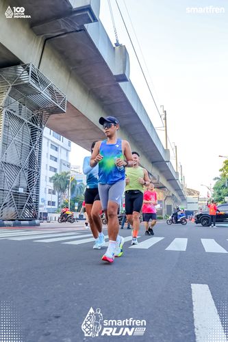 Race photo from Smartfren Run 2025 