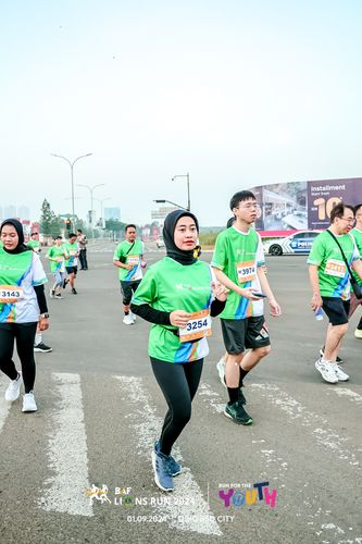 Race photo from BAF LIONS RUN 2024