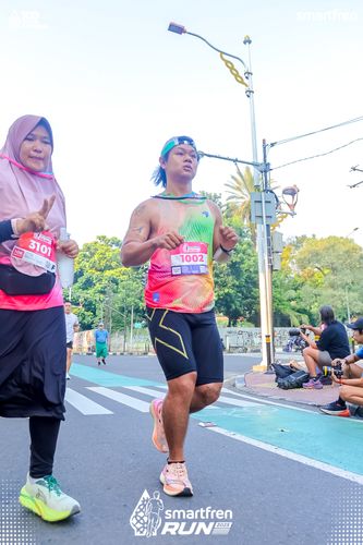 Race photo from Smartfren Run 2025 